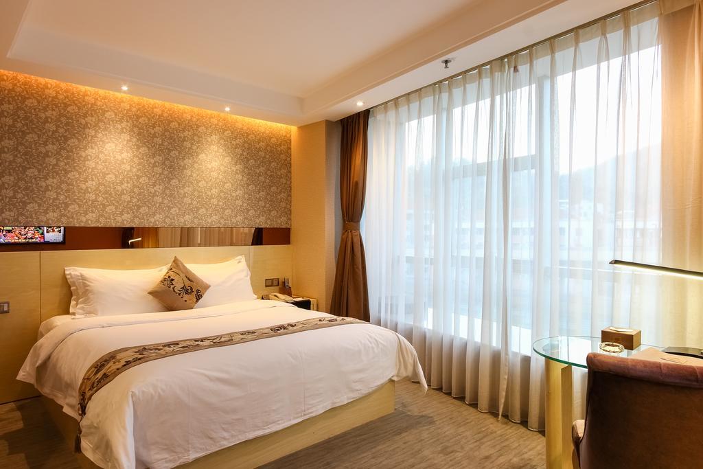 Paco Hotel Guangzhou East Railway Station Branch Eksteriør billede