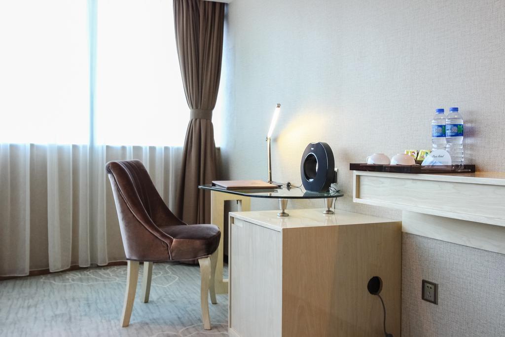 Paco Hotel Guangzhou East Railway Station Branch Eksteriør billede