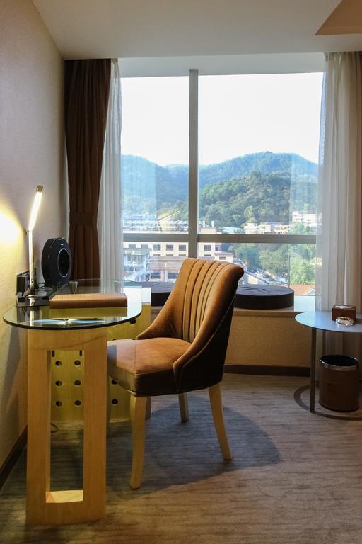 Paco Hotel Guangzhou East Railway Station Branch Eksteriør billede