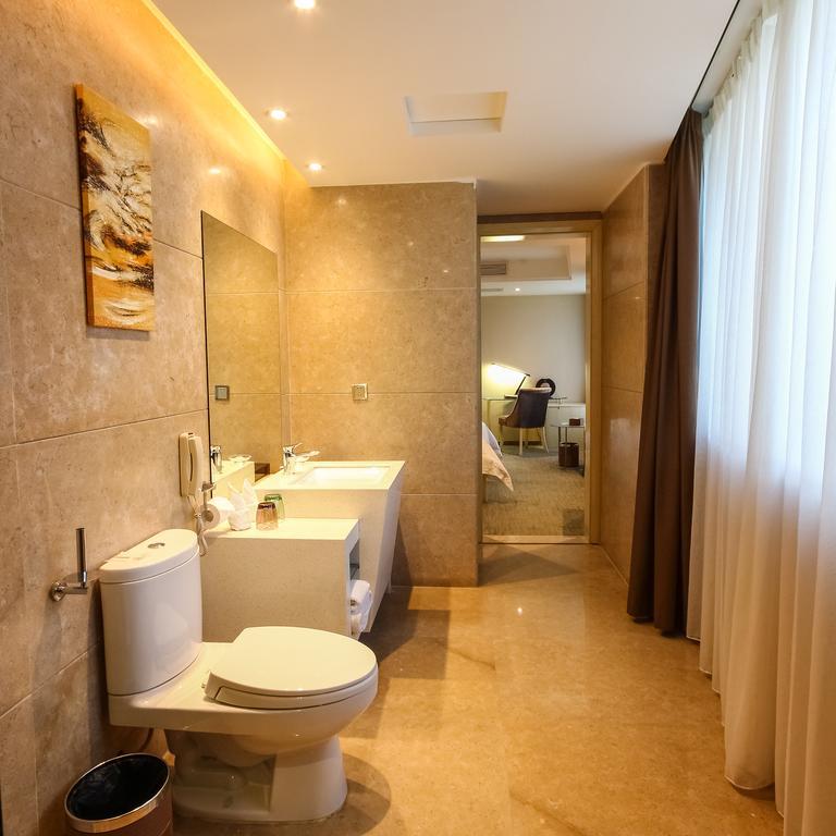 Paco Hotel Guangzhou East Railway Station Branch Eksteriør billede